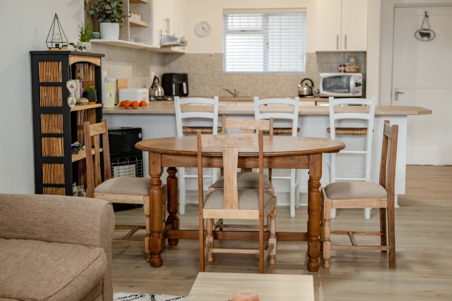 2 Bedroom Property for Sale in Bowtie Western Cape